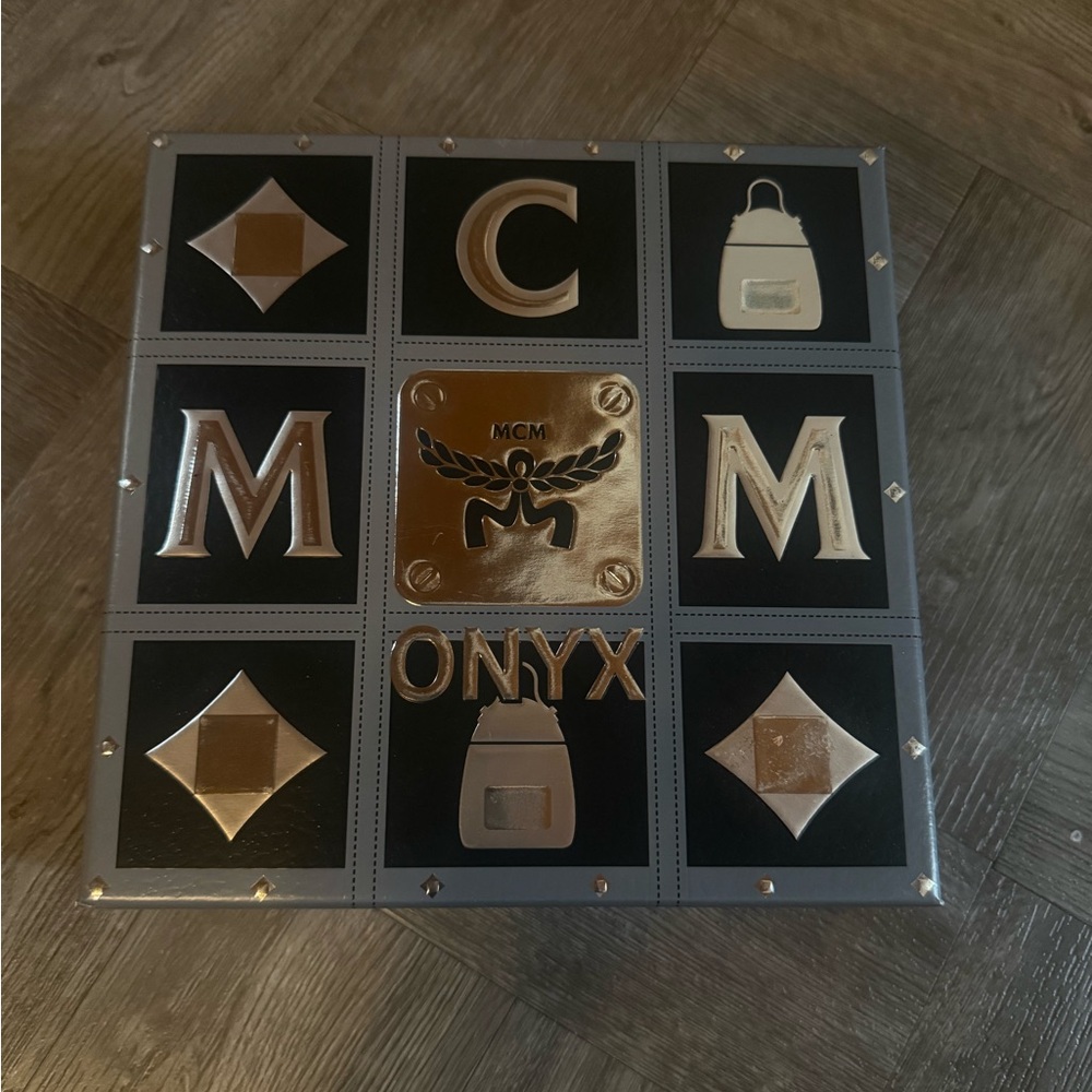Onyx Eau De Parfum